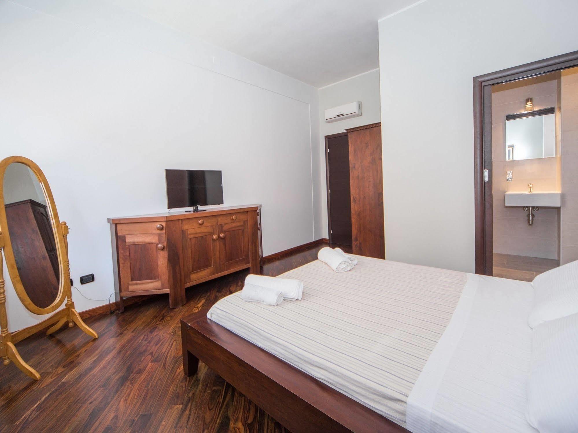 Bed and Breakfast Domus Regis Cagliari Exteriér fotografie